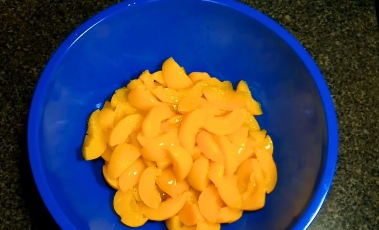 Make the Peach Filling