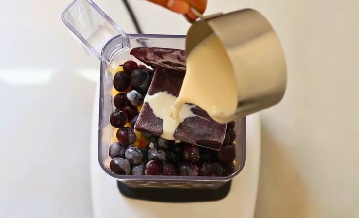 Add Everything to the Blender