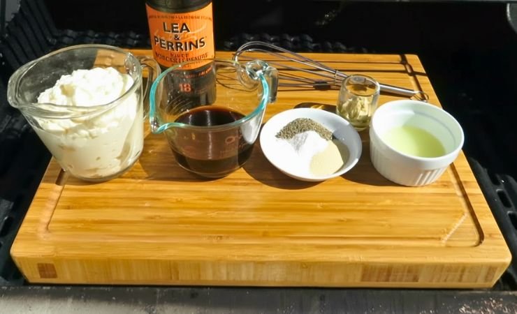 What Ingredients Are in Newk's White BBQ Sauce